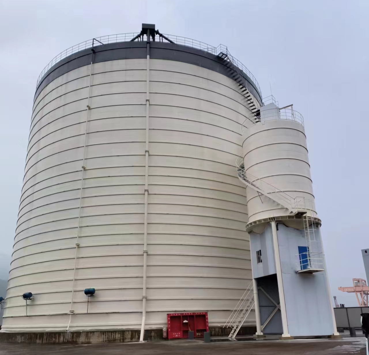 江孜10万吨水泥钢板库